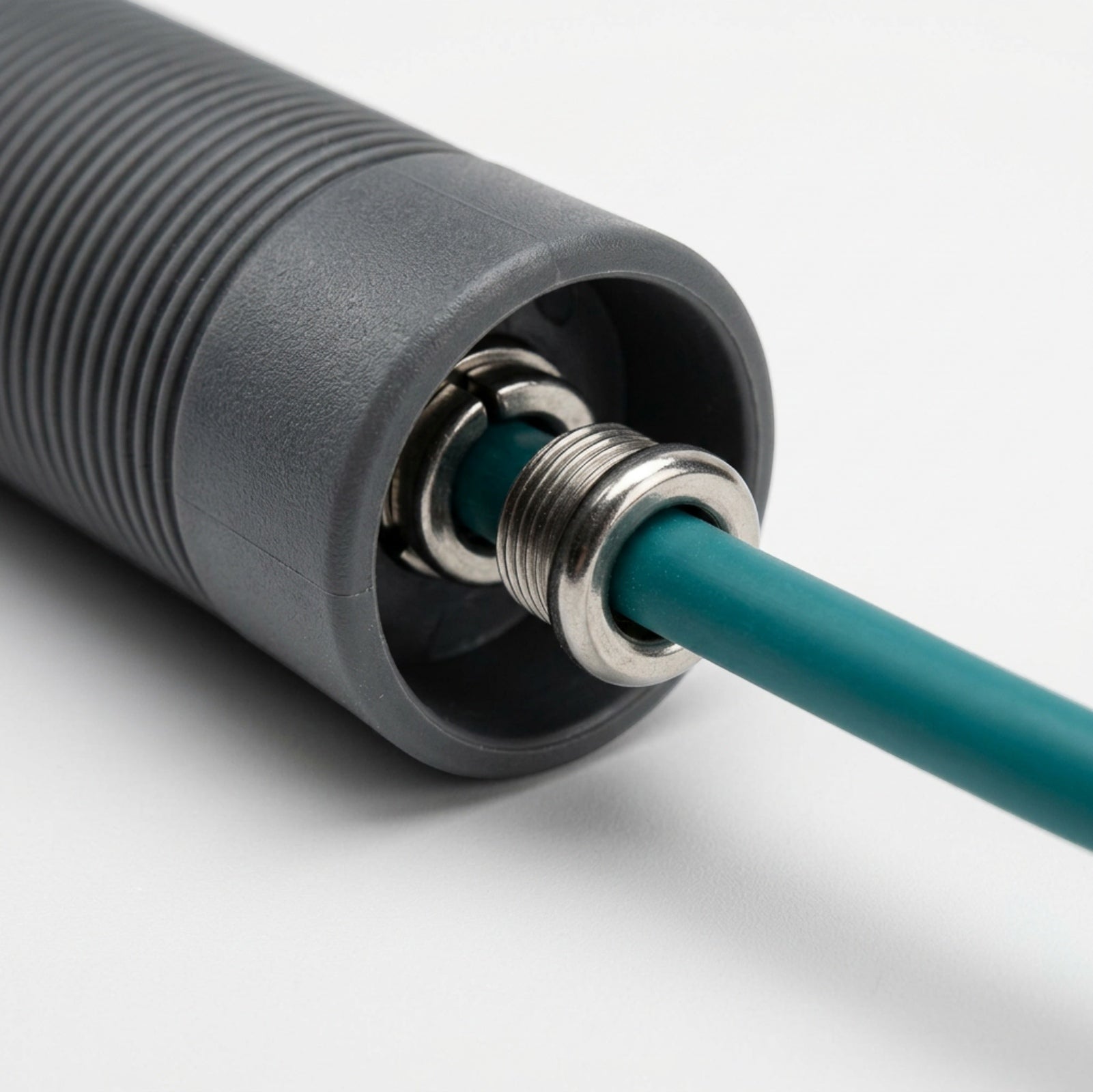 Roomiva Flexturn TPU Jump Rope Adjustable to 8.8 ft Teal Gray - Detail view