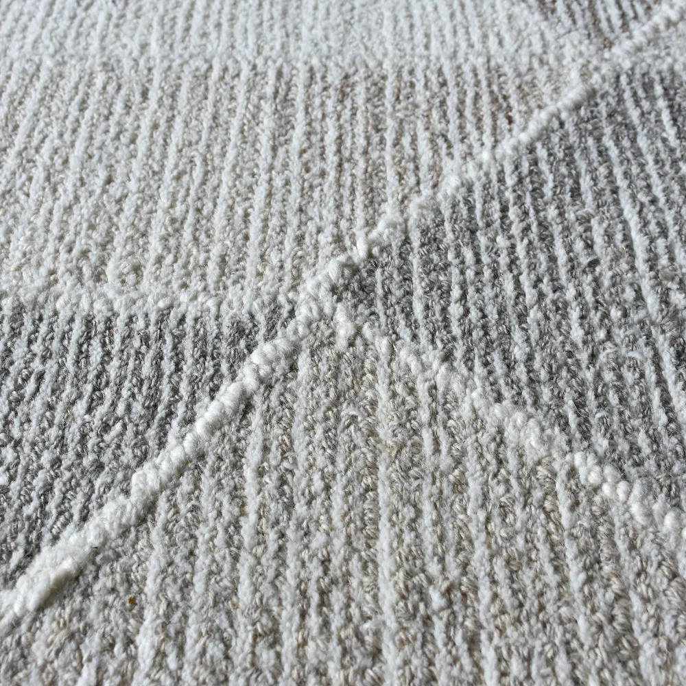 Alika Modern Grey Wool Rug