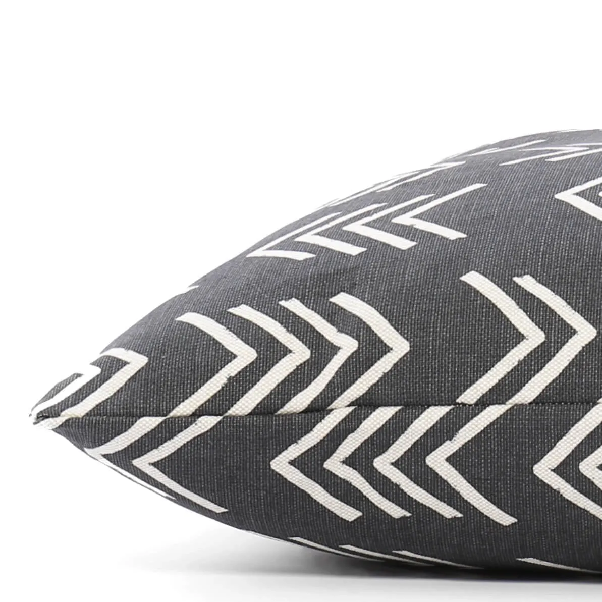 DOG BED (S, MODERN MUD CLOTH BLACK)