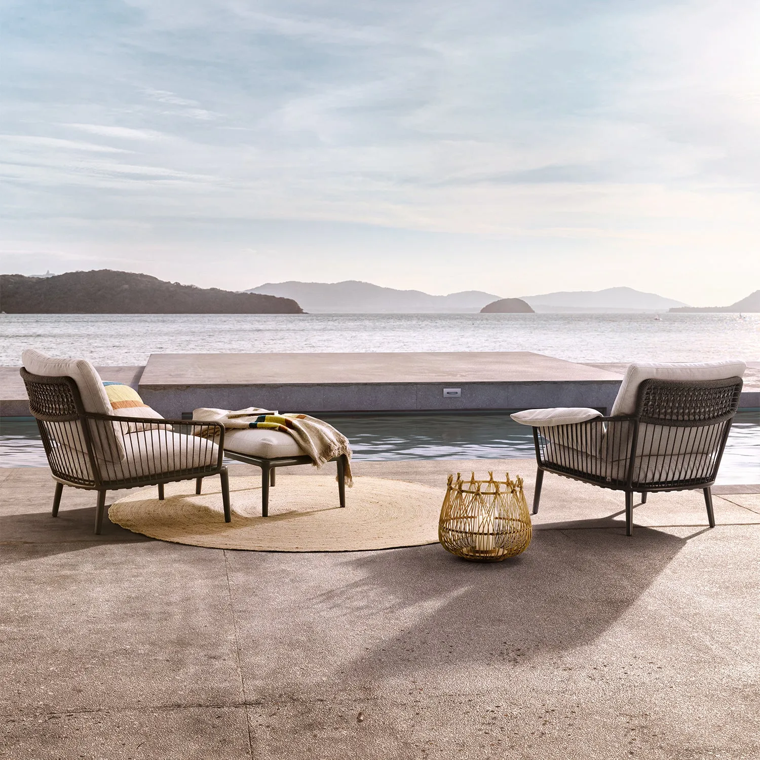 rolf benz | yoko 271 outdoor armchair | bianco