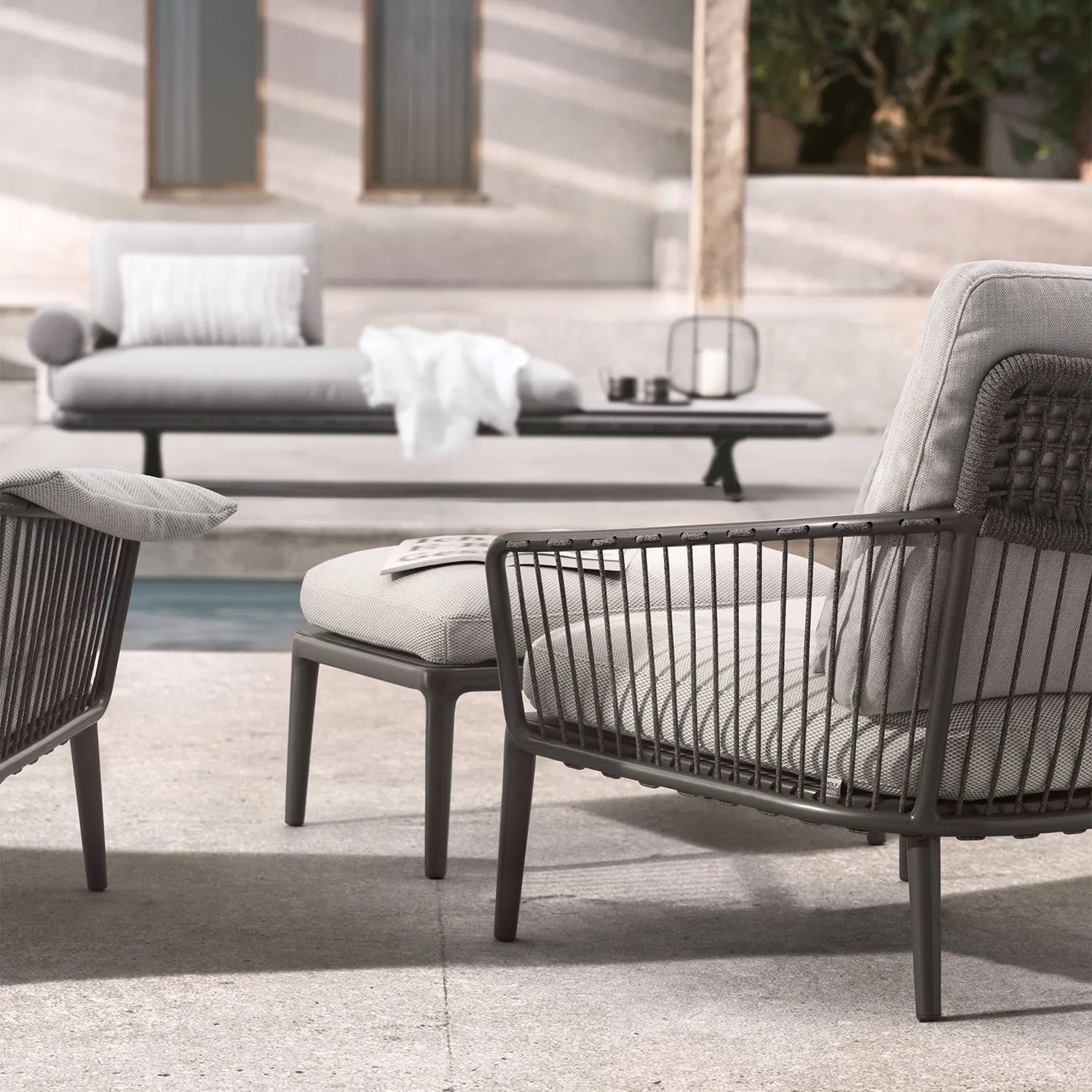 rolf benz | yoko 271 outdoor armchair | bianco