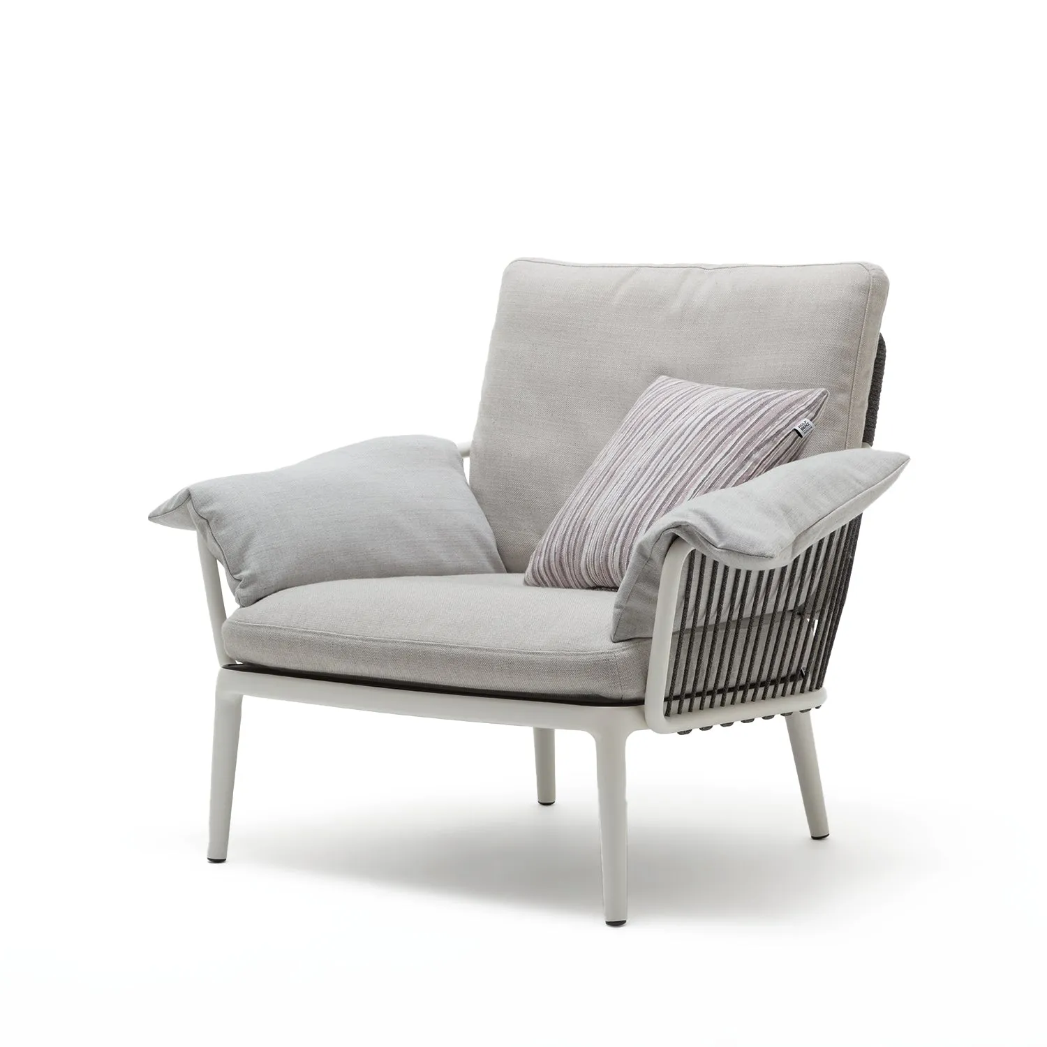 rolf benz | yoko 271 outdoor armchair | bianco