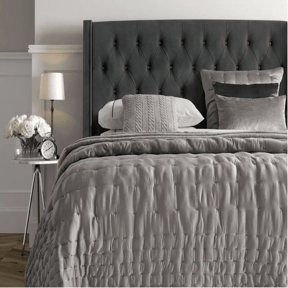 Straight Quilt Bed with Storage in Suede